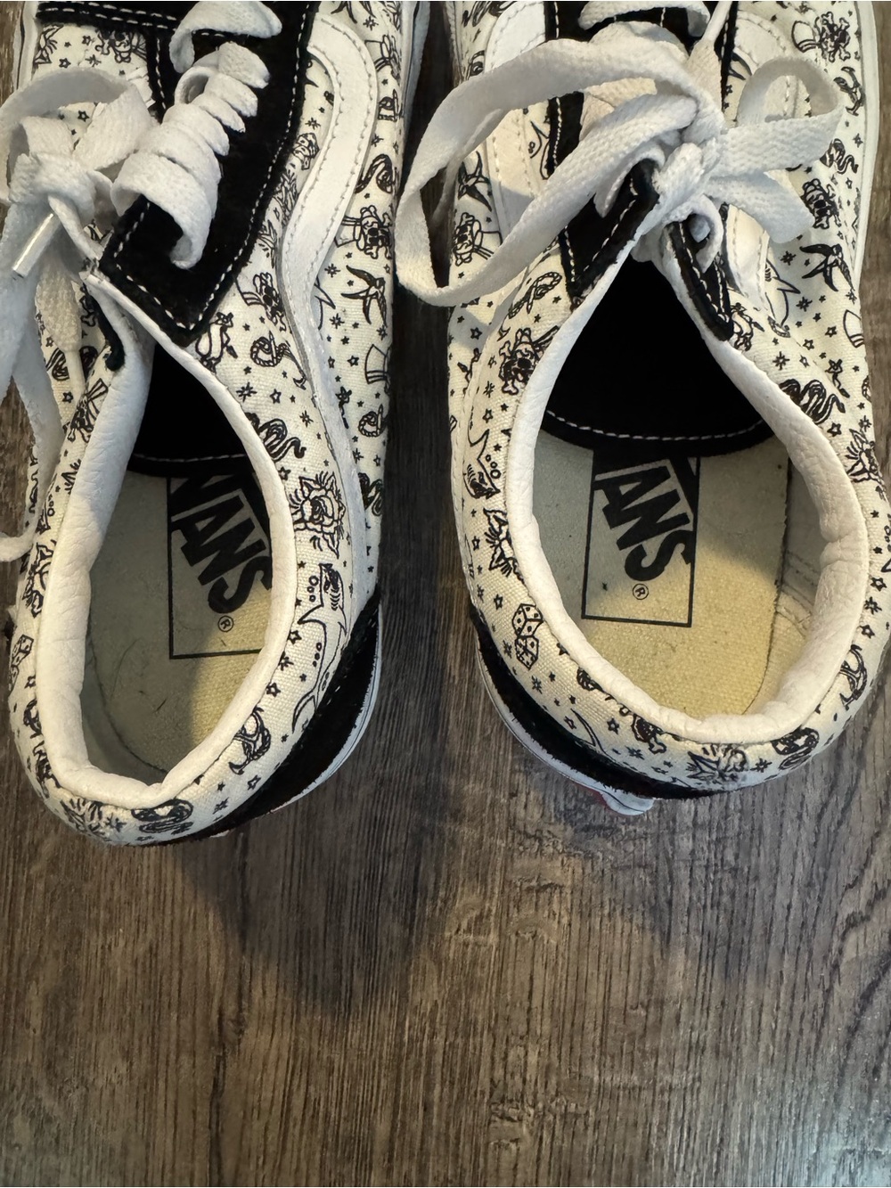 Vans Old Skool Women’s White Canvas with Black Tattoo Print Size W8 - Picture 7 of 8
